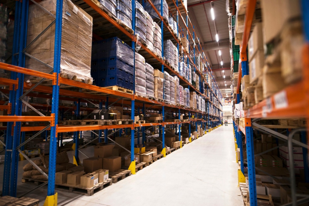 interior-large-distribution-warehouse.jpg