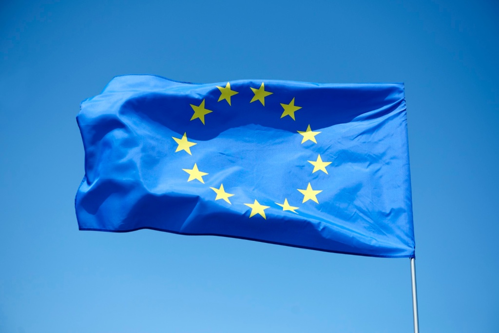 european-union-flag-blue-background.jpg